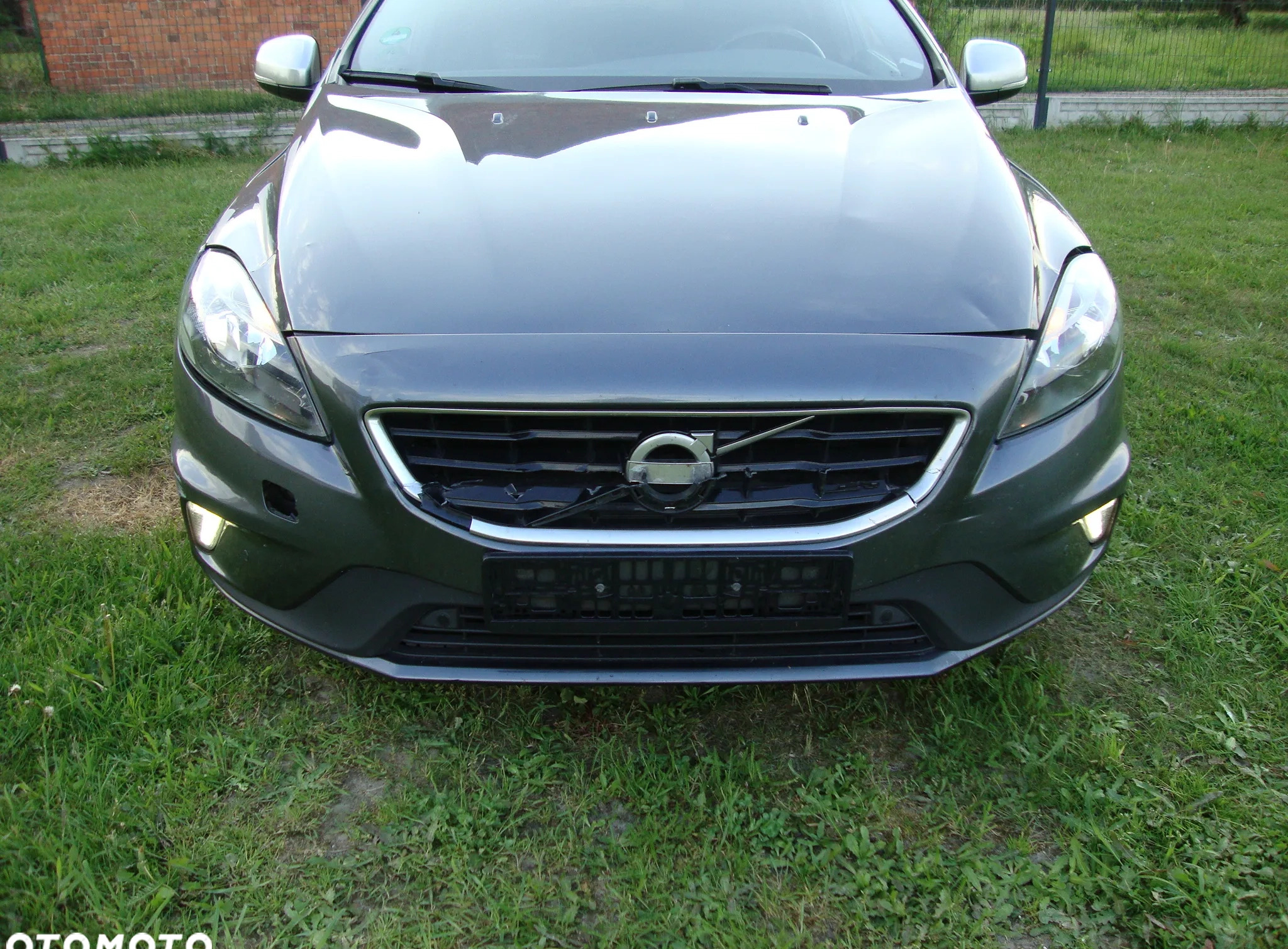 Volvo V40 cena 25900 przebieg: 219000, rok produkcji 2013 z Syców małe 562